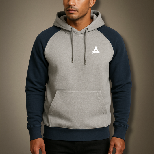 Sweat capuche manches contrastées